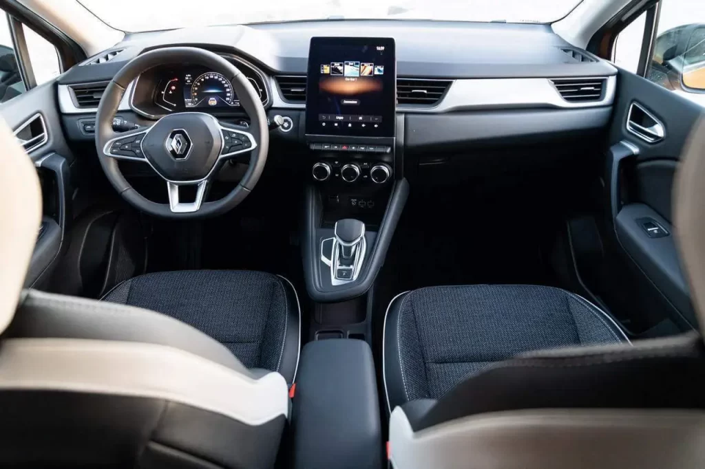 Renault Captur İç Tasarım 2023 Fiyat Listesi ve Özellikleri İncelemesi